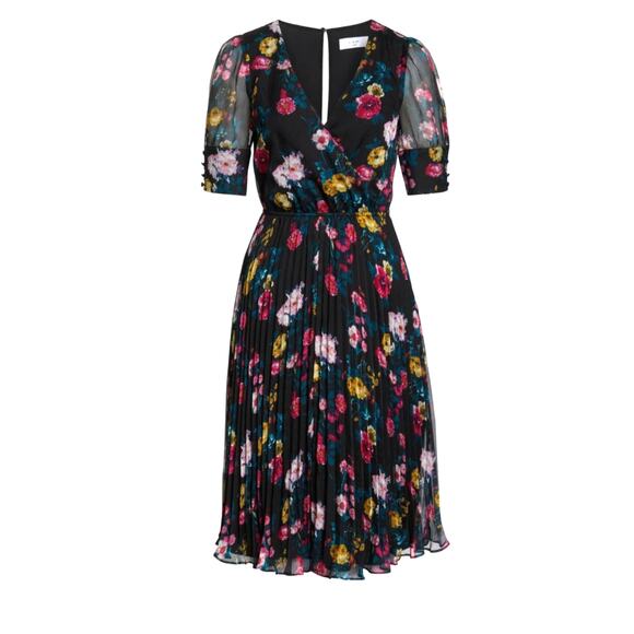 Ali & Jay Floral Angels Flight Pleated Surplice Dress X-Large - Picture 3 of 6